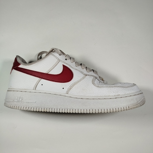 Sold - Picture 4 of 15